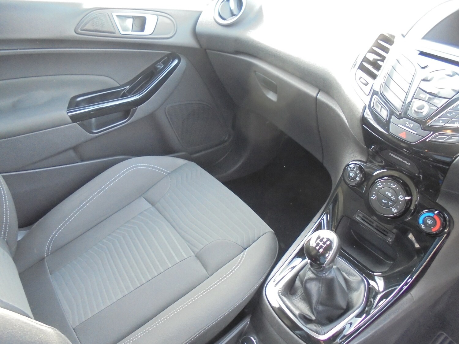 Used Ford Fiesta 2015 for sale - 77556786: Photo 6