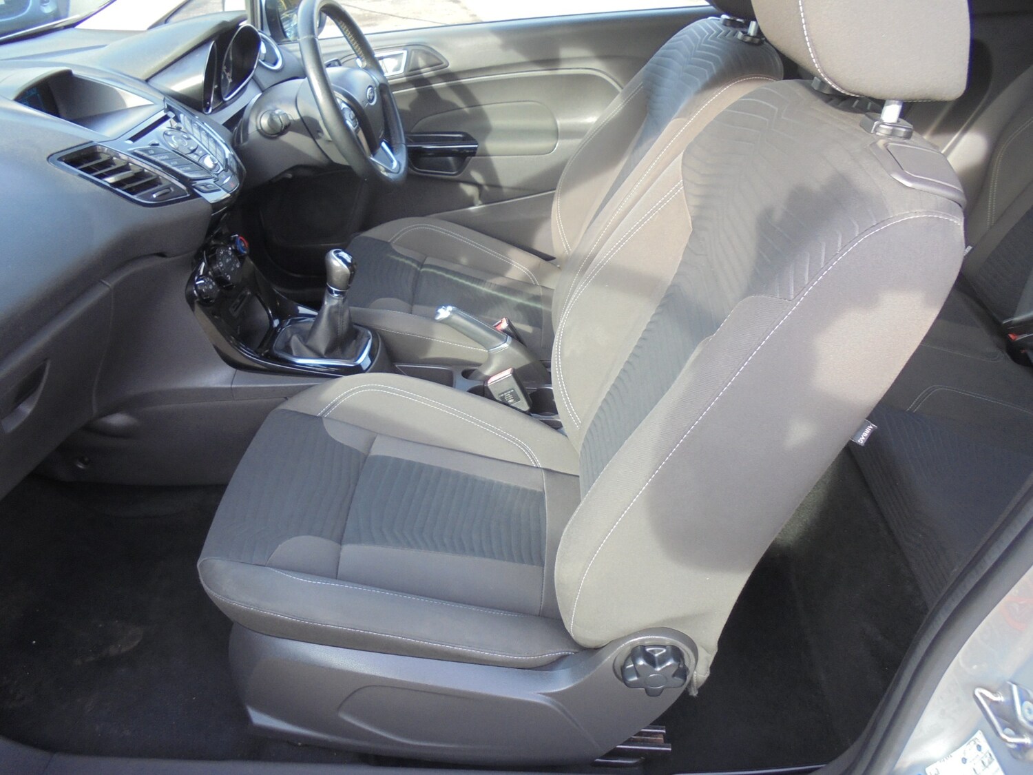 Used Ford Fiesta 2015 for sale - 77556786: Photo 8