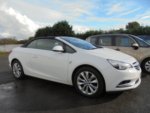 Used Vauxhall Cascada 2014 for sale - 76321921: Photo 1
