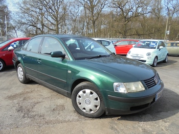 Used Volkswagen Passat 2000 for sale - 77974779: Photo
