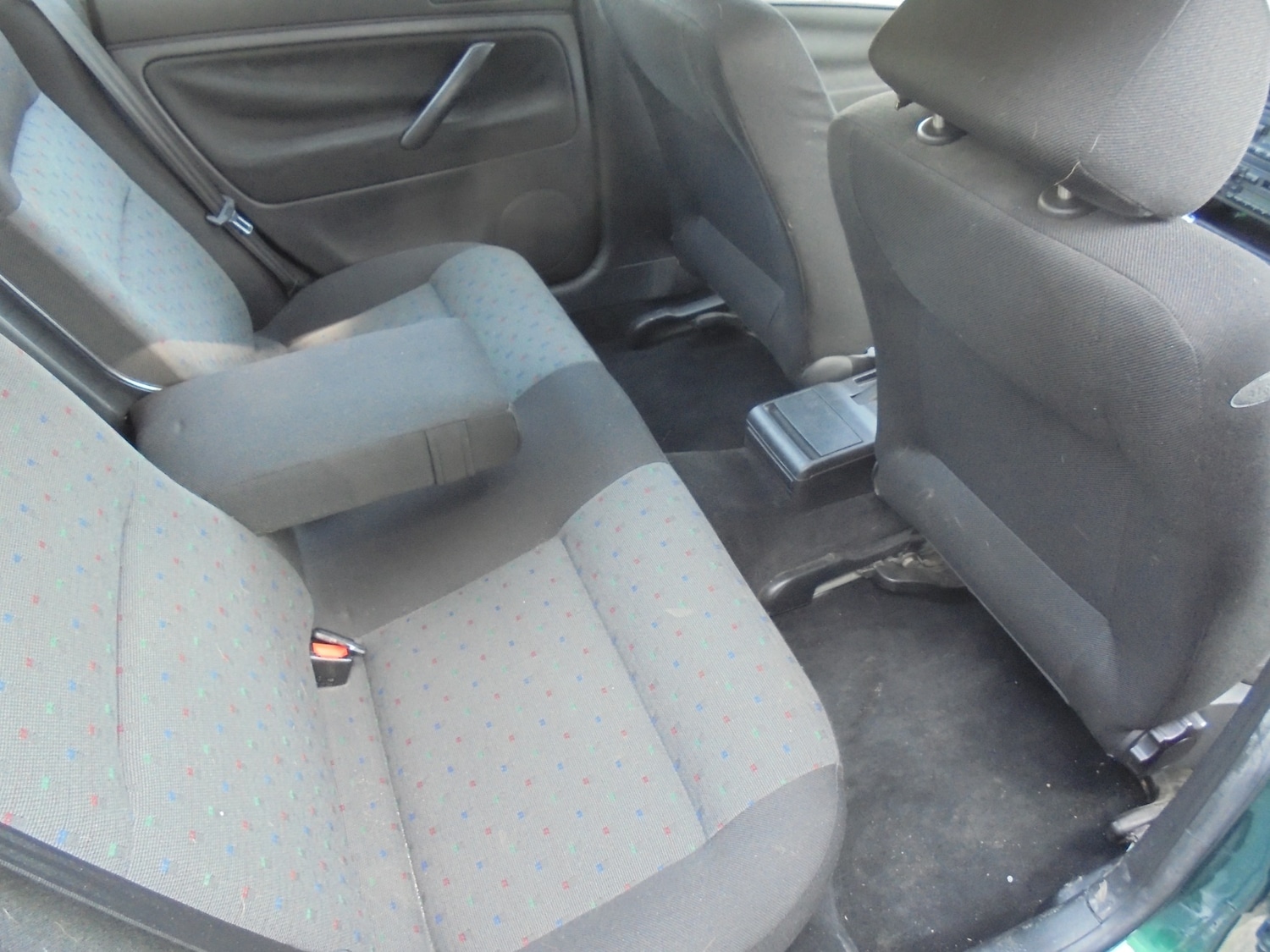 Used Volkswagen Passat 2000 for sale - 77974779: Photo 8