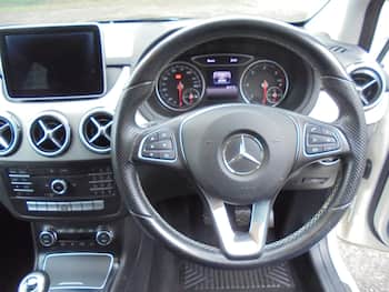 Used Mercedes-Benz B Class 2015 for sale - 79720721: Photo