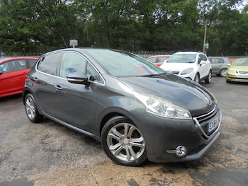 Used Peugeot 208 2014 for sale - 78836548: Photo