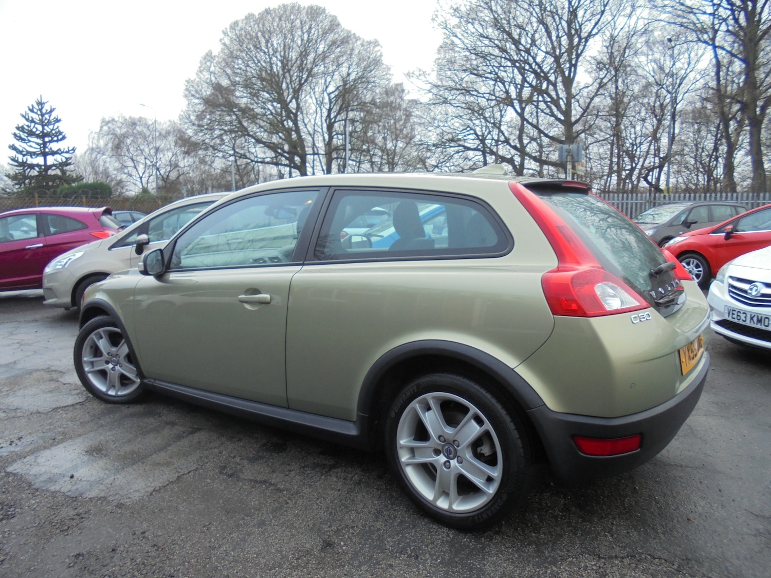Used Volvo C30 2009 for sale - 77235419: Photo 9