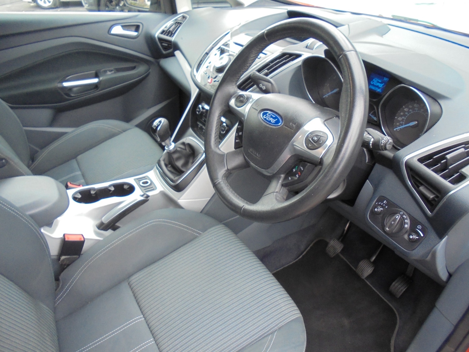 Used Ford C-Max 2011 for sale - 76492299: Photo 2