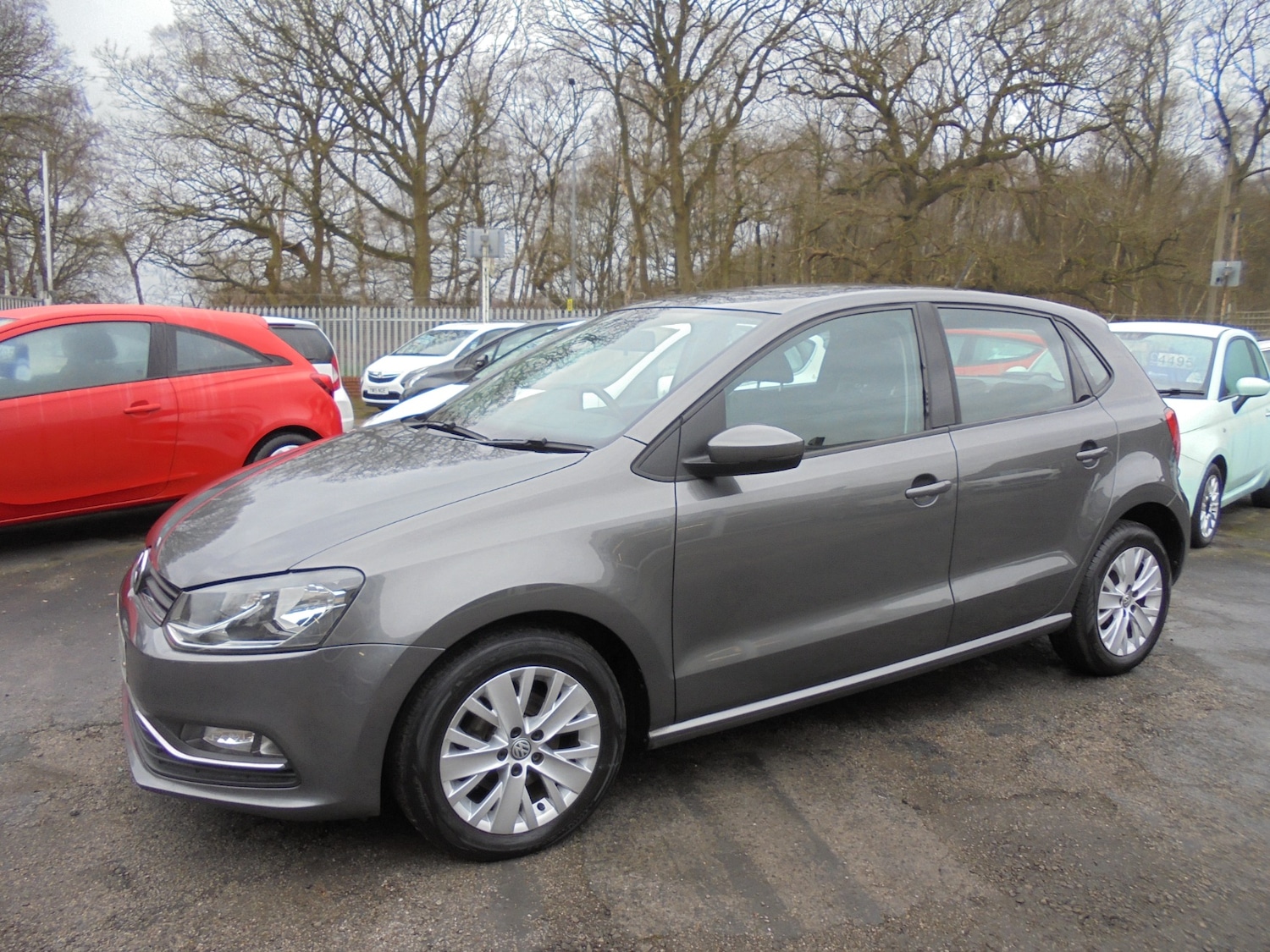 Used Volkswagen Polo 2015 for sale - 77677454: Photo 7