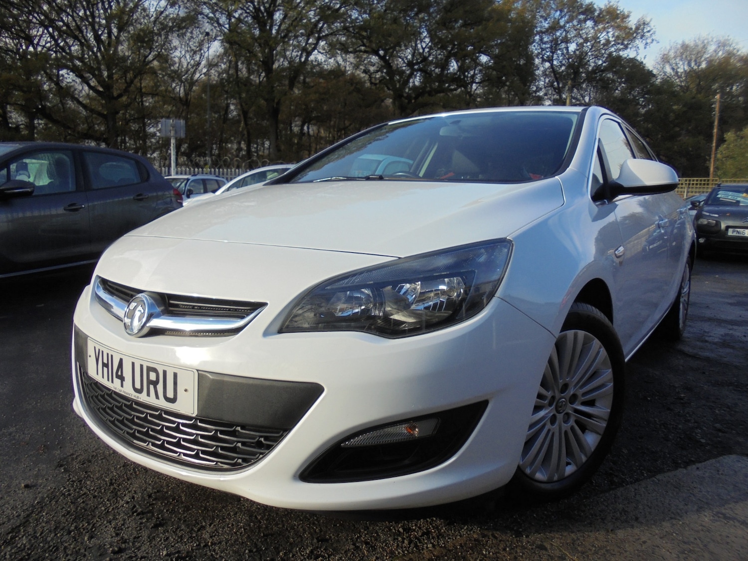 Used Vauxhall Astra 2014 for sale - 76684055: Photo 5