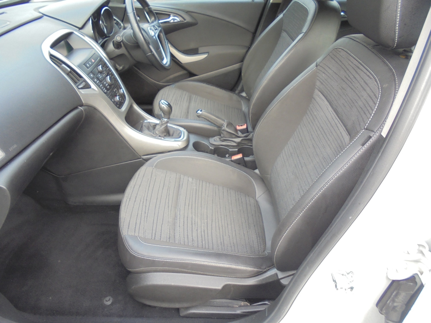 Used Vauxhall Astra 2014 for sale - 76684055: Photo 8