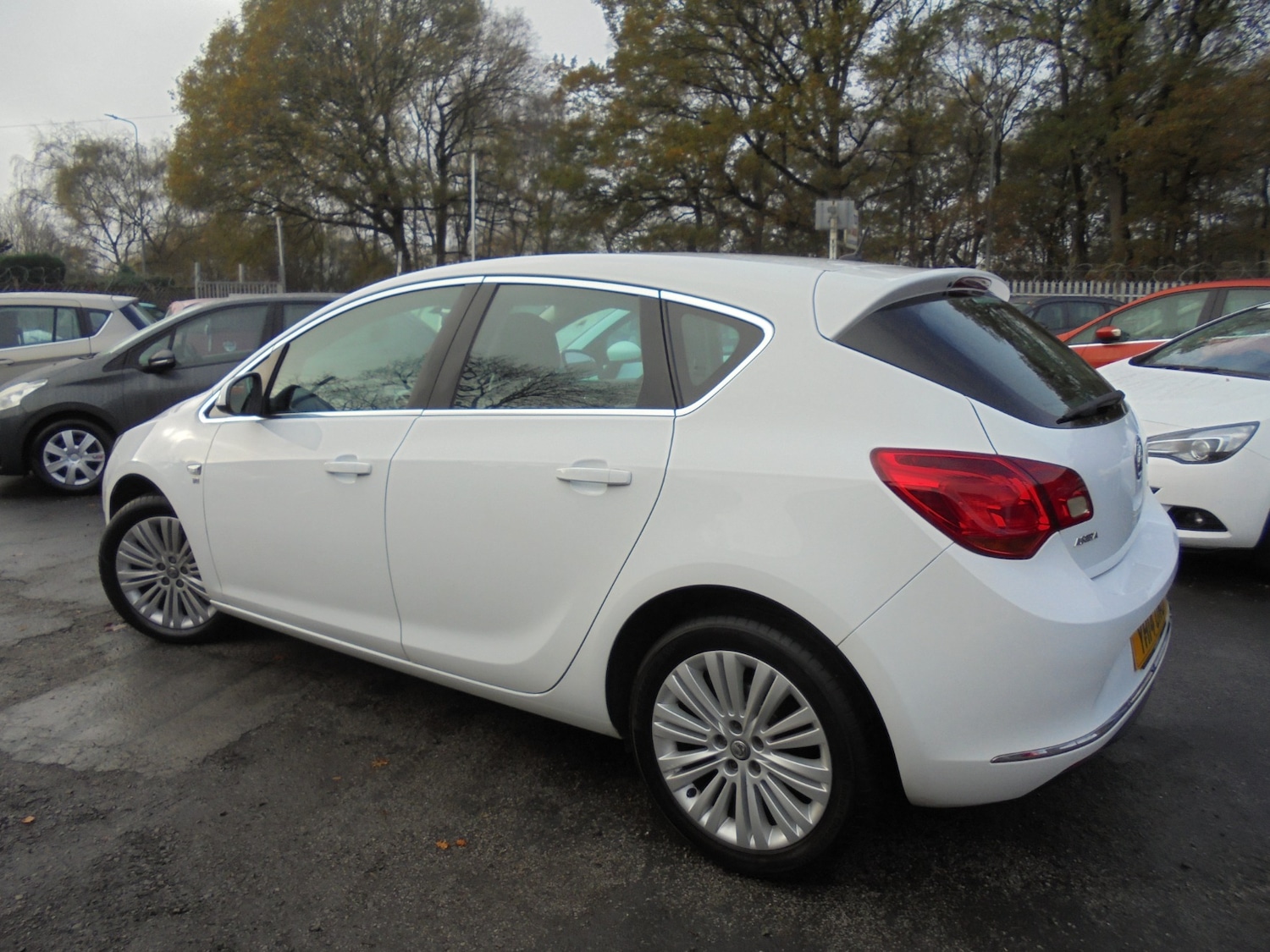Used Vauxhall Astra 2014 for sale - 76684055: Photo 9