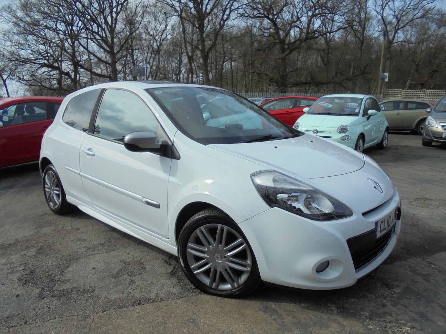 Used Renault Clio 2011 for sale - 77975346: Photo 1