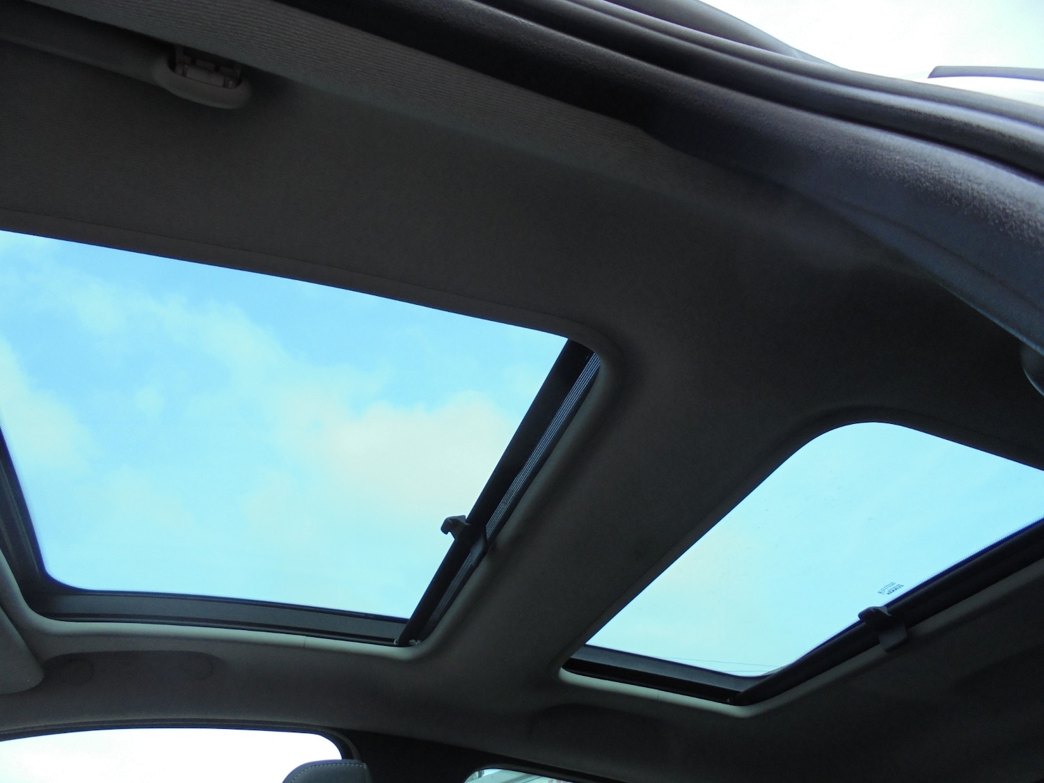 Used Renault Clio 2011 for sale - 77975346: Photo 14