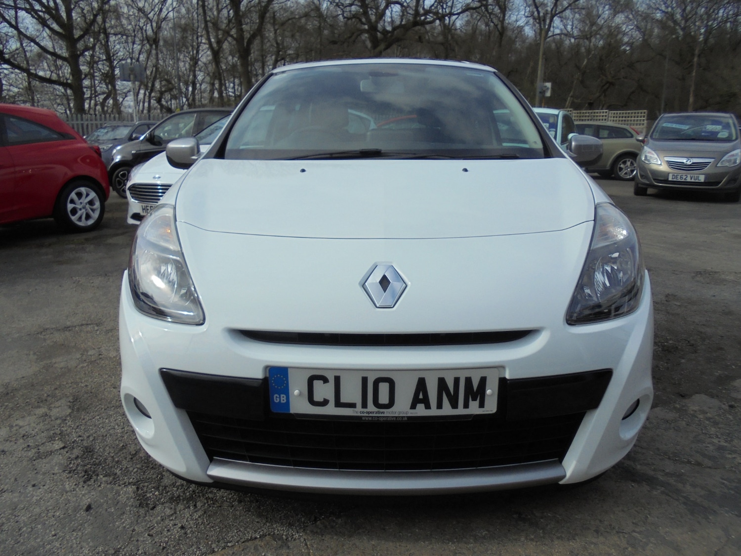 Used Renault Clio 2011 for sale - 77975346: Photo 3