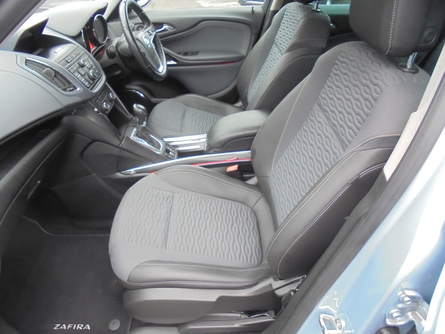 Used Vauxhall Zafira 2013 for sale - 77618941: Photo 10