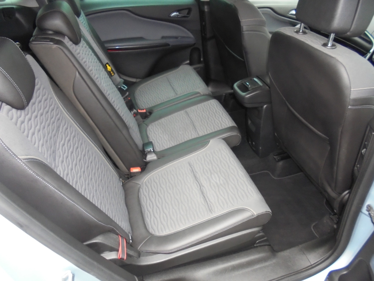 Used Vauxhall Zafira 2013 for sale - 77618941: Photo 15