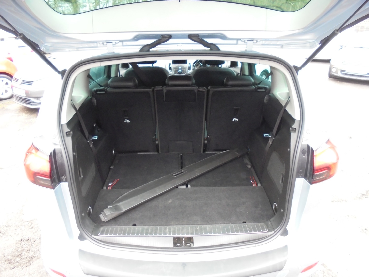 Used Vauxhall Zafira 2013 for sale - 77618941: Photo 20