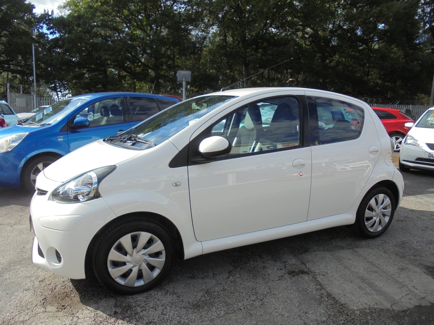 Used Toyota AYGO 2013 for sale - 76183779: Photo 7