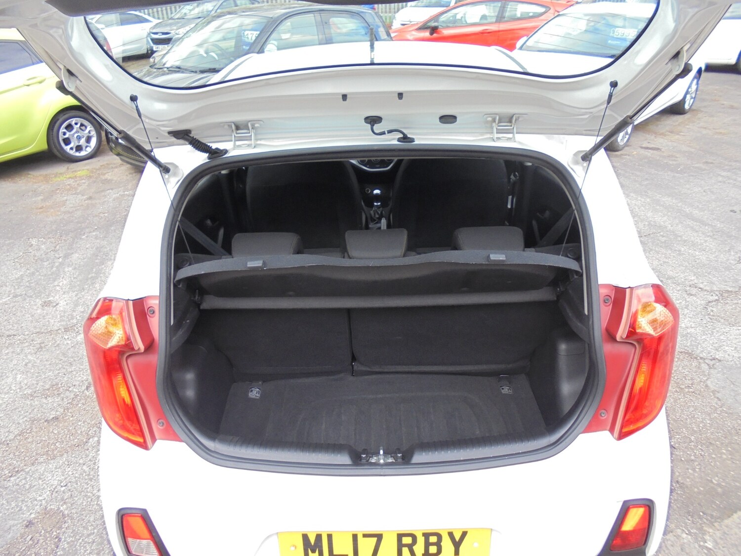 Used Kia Picanto 2017 for sale - 78211907: Photo 15