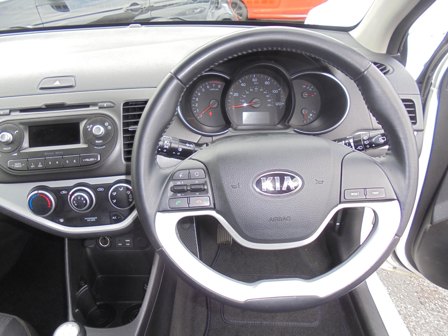 Used Kia Picanto 2017 for sale - 78211907: Photo 4