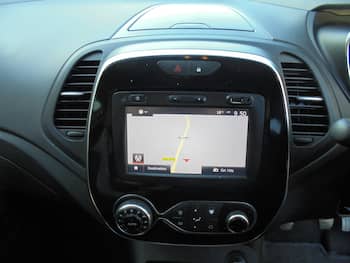Used Renault Captur 2018 for sale - 79746513: Photo