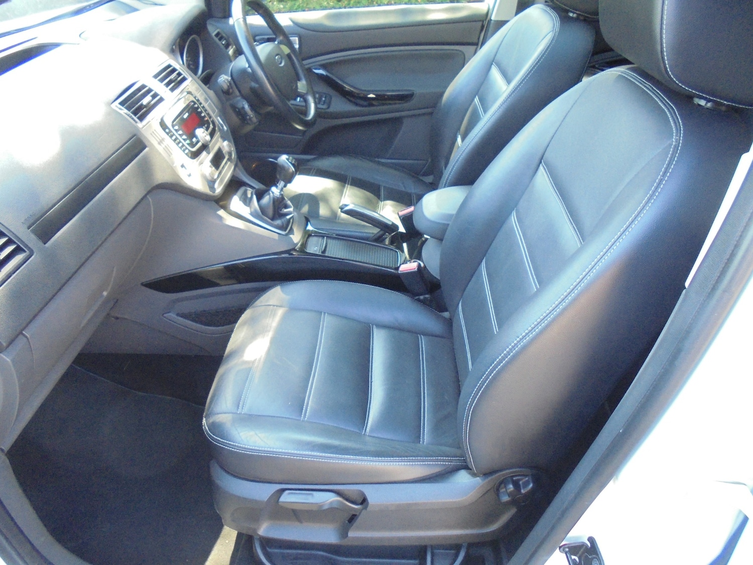 Used Ford Kuga 2012 for sale - 76365748: Photo 8