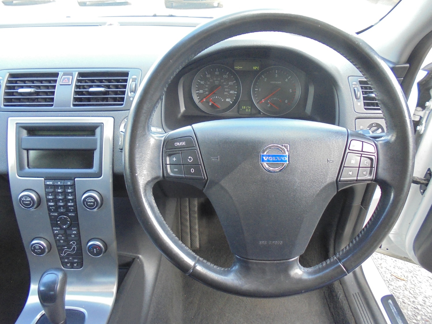 Used Volvo S40 2009 for sale - 78225995: Photo 4