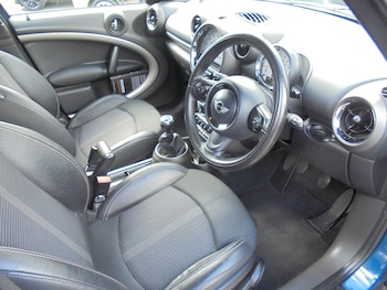 Used MINI Countryman 2011 for sale - 78297735: Photo