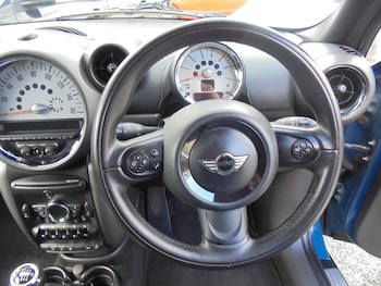 Used MINI Countryman 2011 for sale - 78297735: Photo