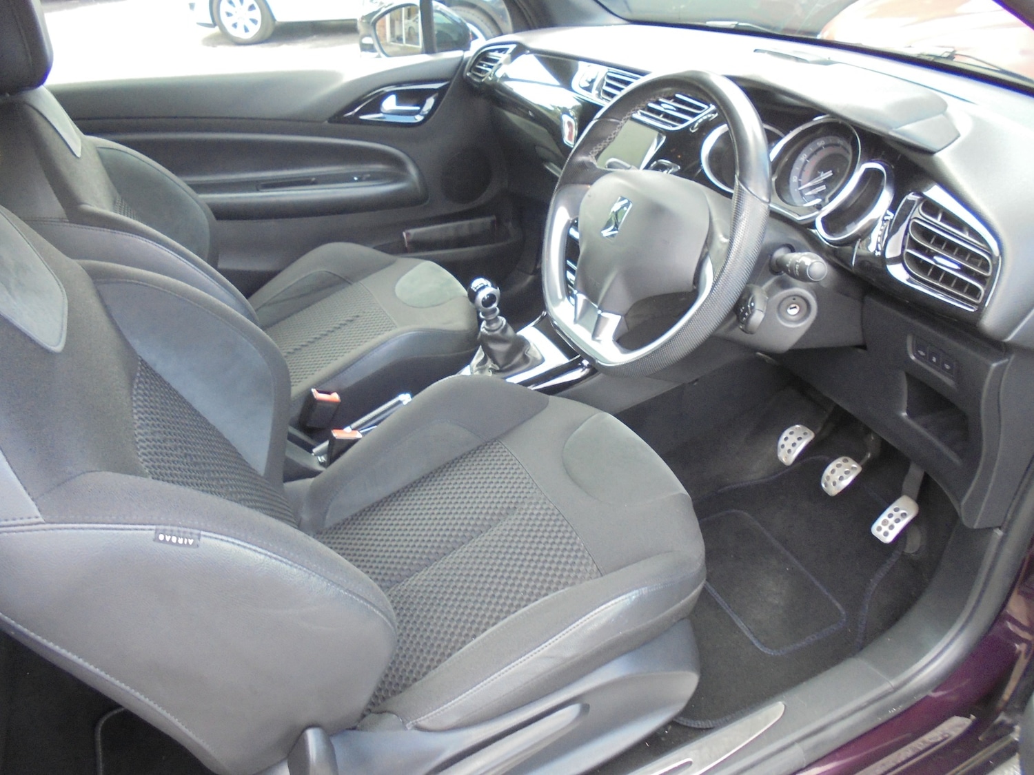 Used DS Automobiles DS 3 2016 for sale - 75933224: Photo 2