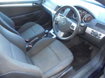 Used Vauxhall Astra 2011 for sale - 74399607: Photo