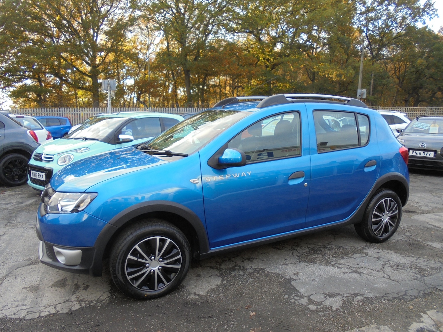 Used Dacia Sandero Stepway 2013 for sale - 76519283: Photo 7