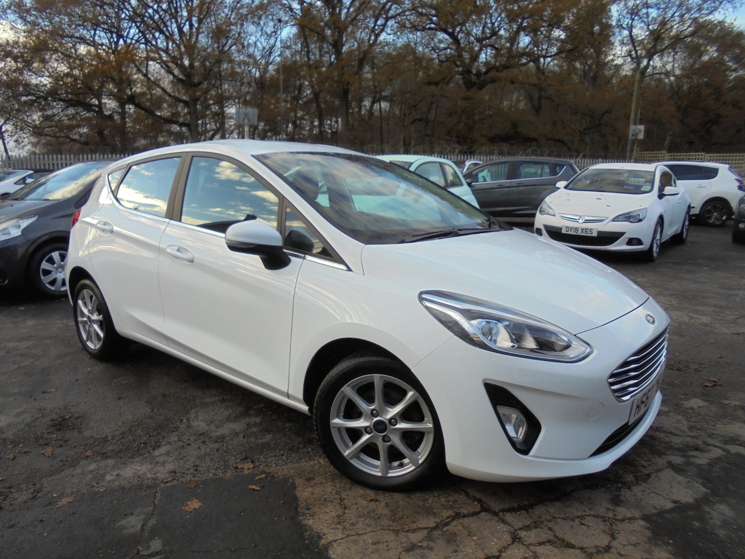 Used Ford Fiesta 2017 for sale - 76834717: Photo 1