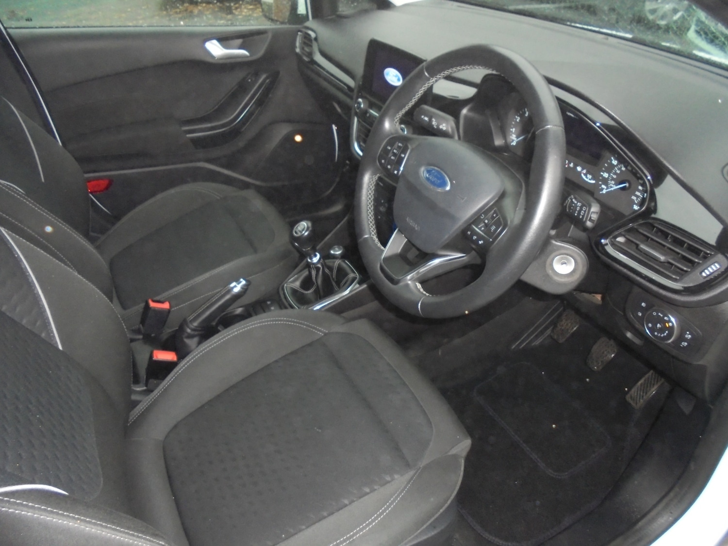 Used Ford Fiesta 2017 for sale - 76834717: Photo 2