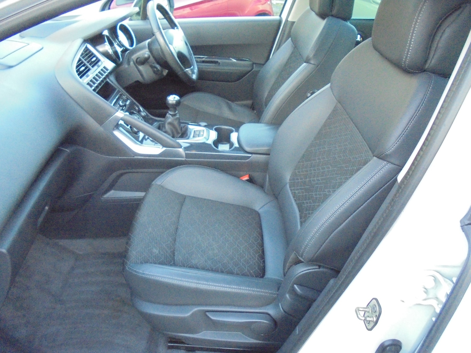 Used Peugeot 3008 2016 for sale - 76834726: Photo 11