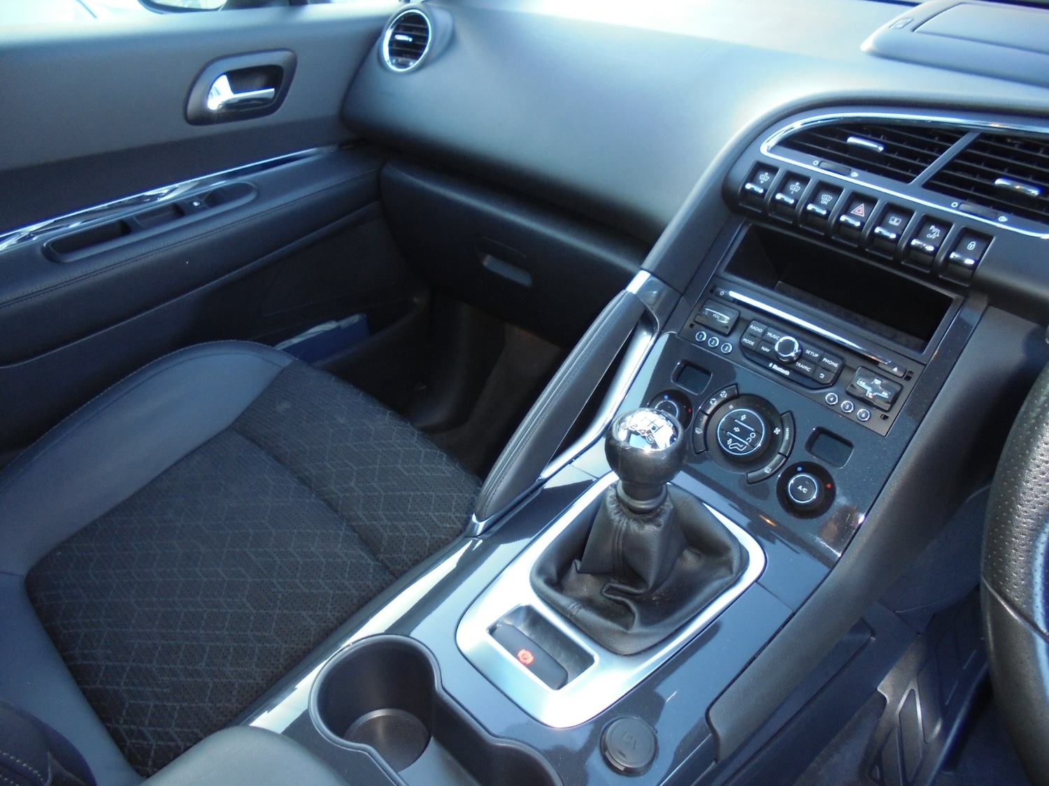 Used Peugeot 3008 2016 for sale - 76834726: Photo 6