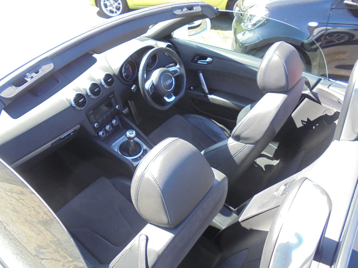 Used Audi TT 2011 for sale - 78197728: Photo 15