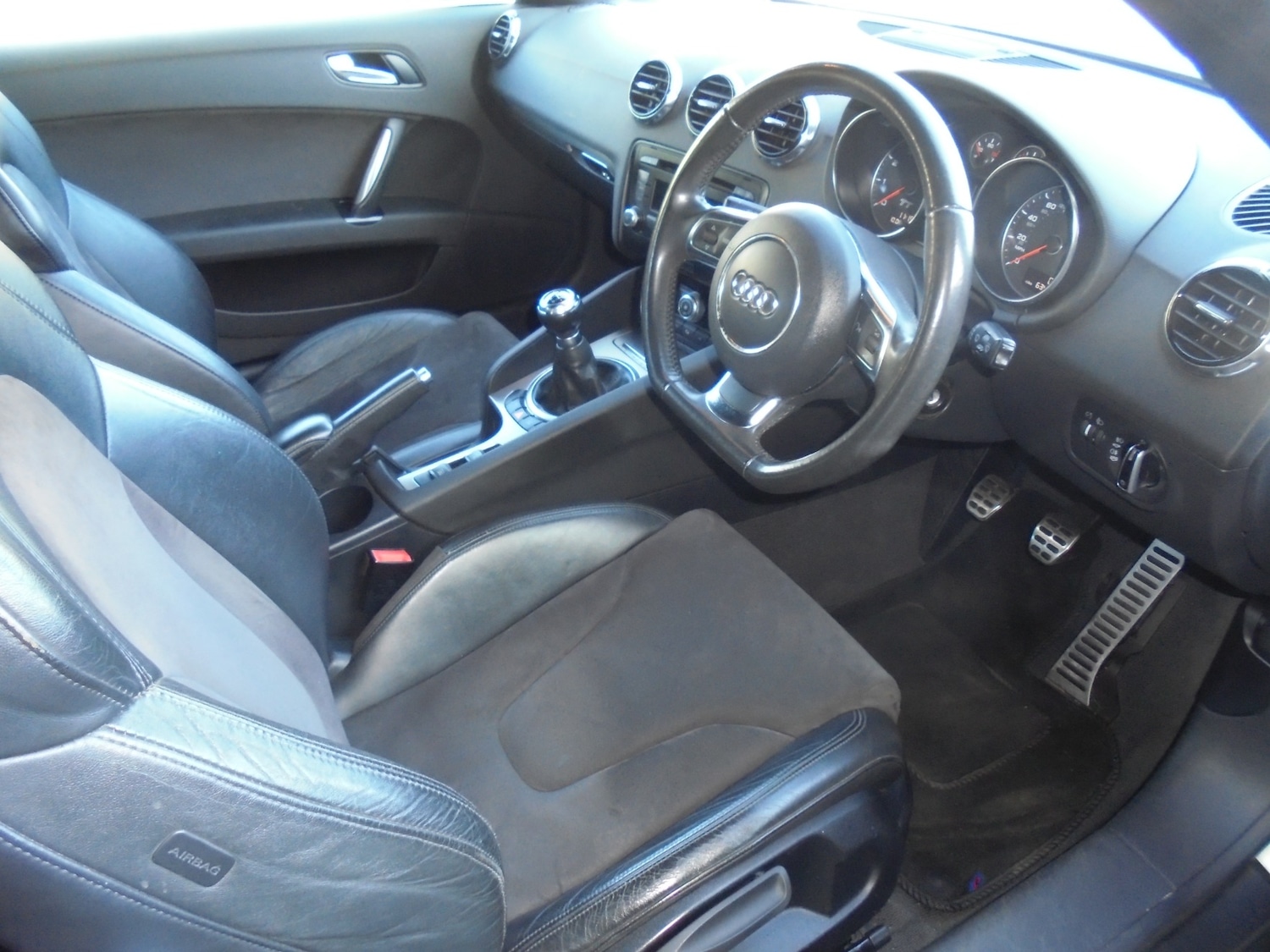 Used Audi TT 2011 for sale - 78197728: Photo 3