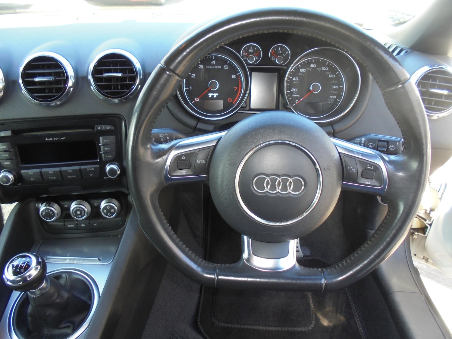 Used Audi TT 2011 for sale - 78197728: Photo 5