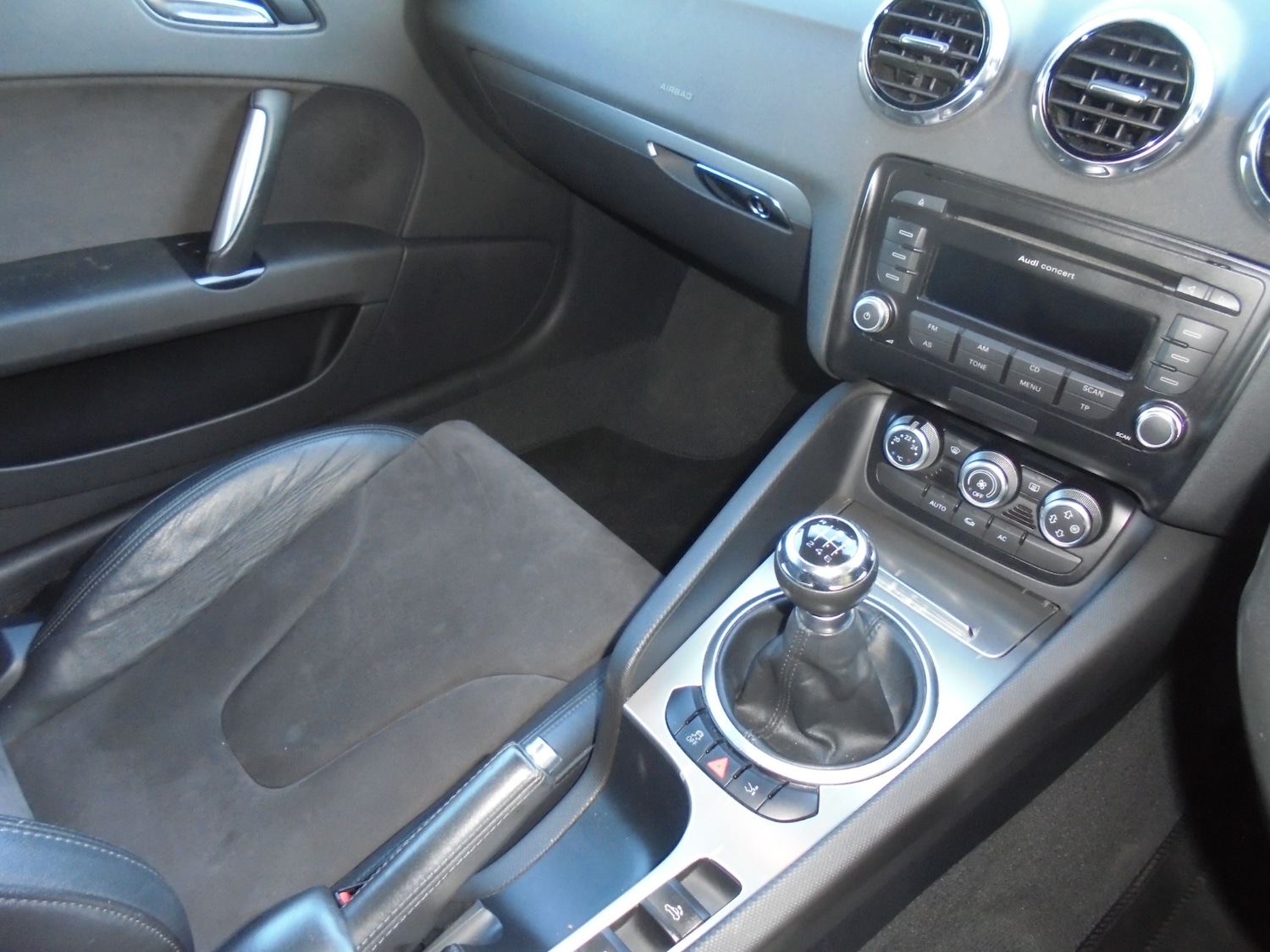 Used Audi TT 2011 for sale - 78197728: Photo 7