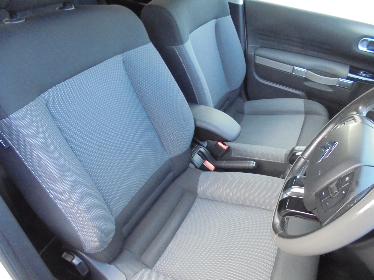 Used Citroen C4 Cactus 2015 for sale - 78177550: Photo 12