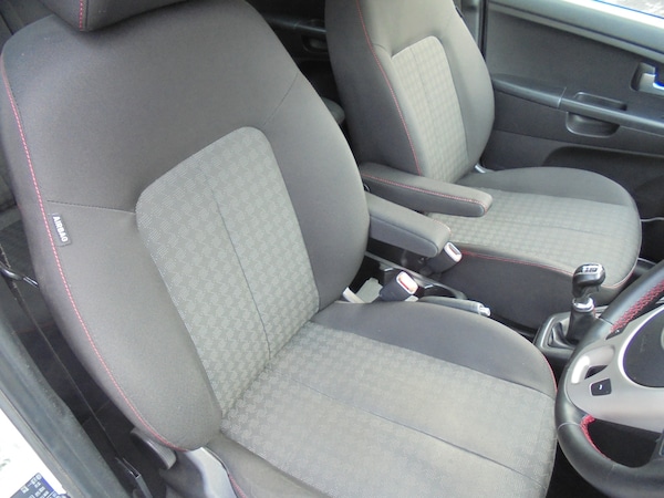 Used Kia Venga 2015 for sale - 74815722: Photo 10