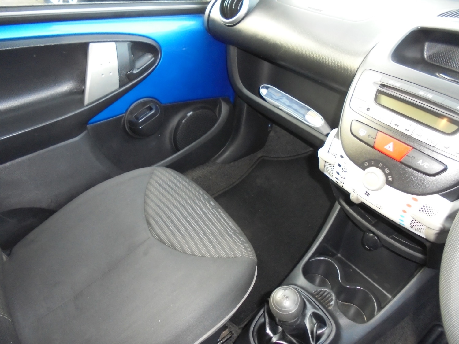 Used Peugeot 107 2012 for sale - 77137880: Photo 6