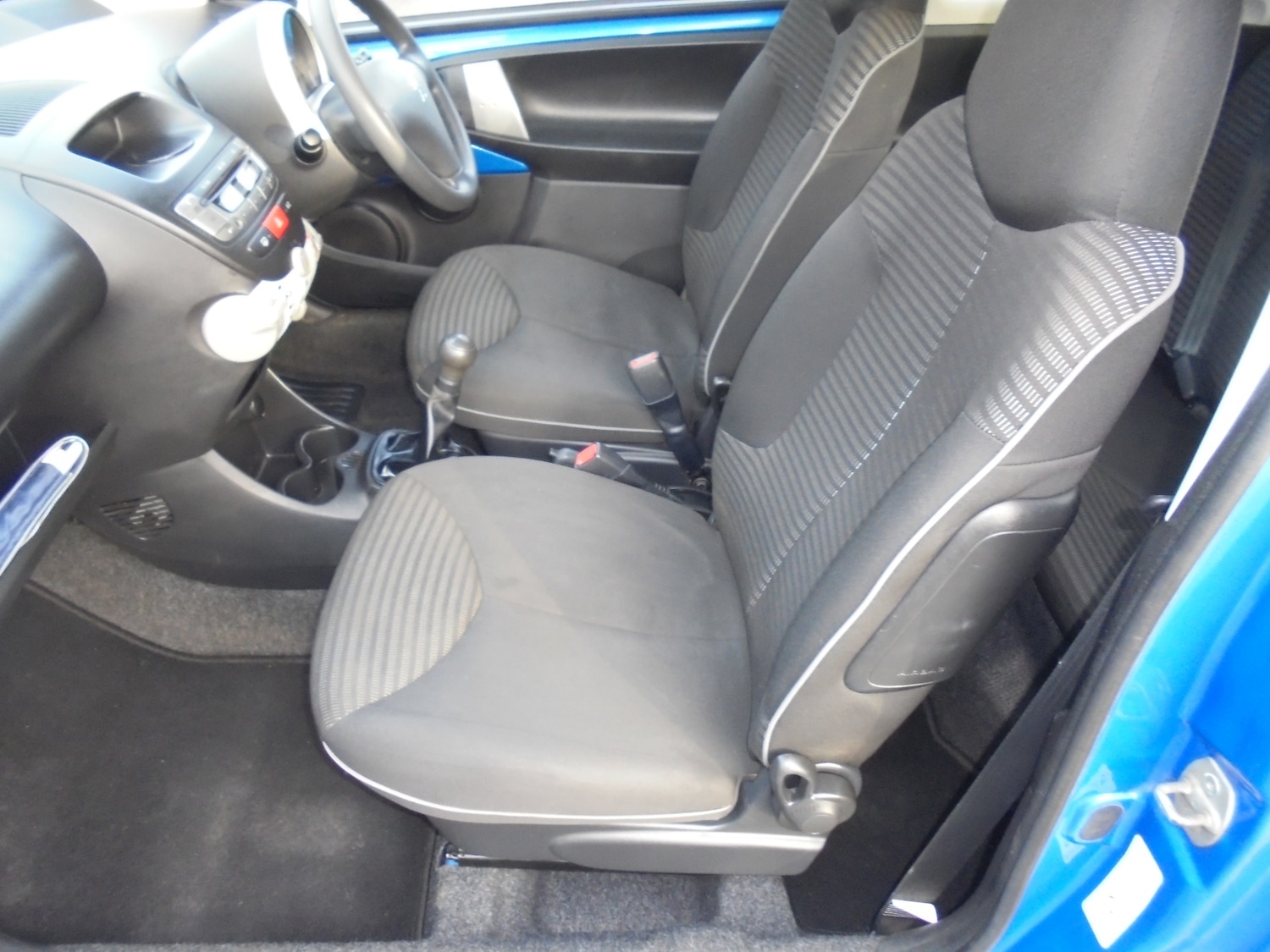 Used Peugeot 107 2012 for sale - 77137880: Photo 8