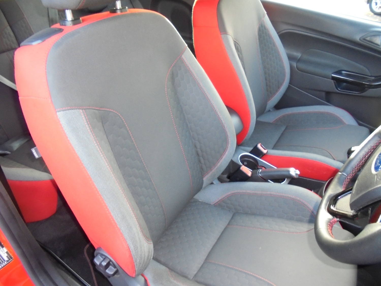 Used Ford Fiesta 2016 for sale - 76600061: Photo 10