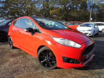 Used Ford Fiesta 2016 for sale - 76600061: Photo