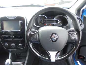 Used Renault Clio 2015 for sale - 74802508: Photo
