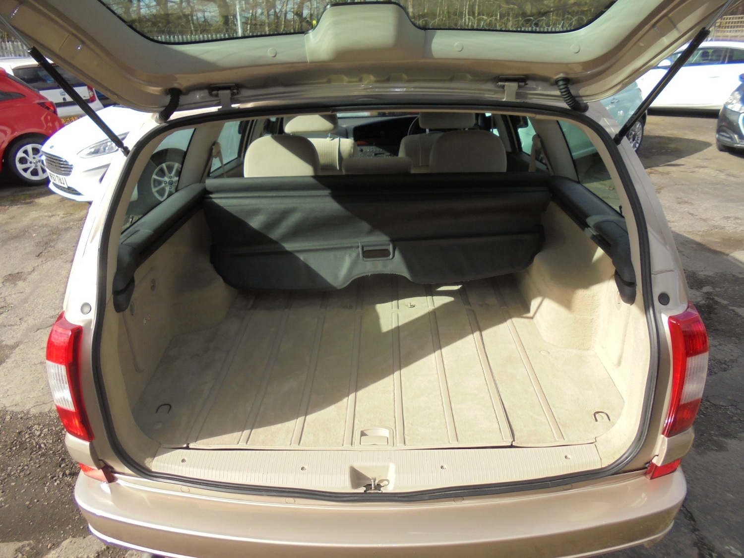 Used Vauxhall Omega 2001 for sale - 77846779: Photo 16