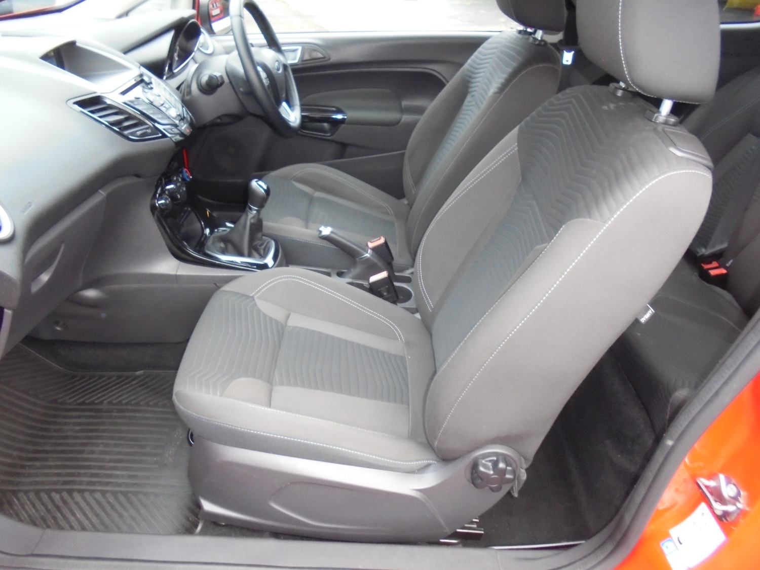 Used Ford Fiesta 2017 for sale - 76684131: Photo 8