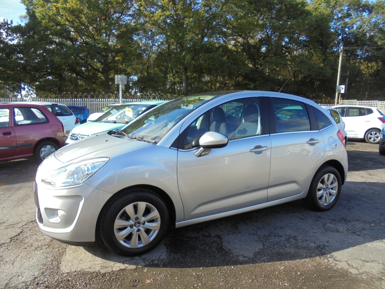 Used Citroen C3 2011 for sale - 76365232: Photo 7