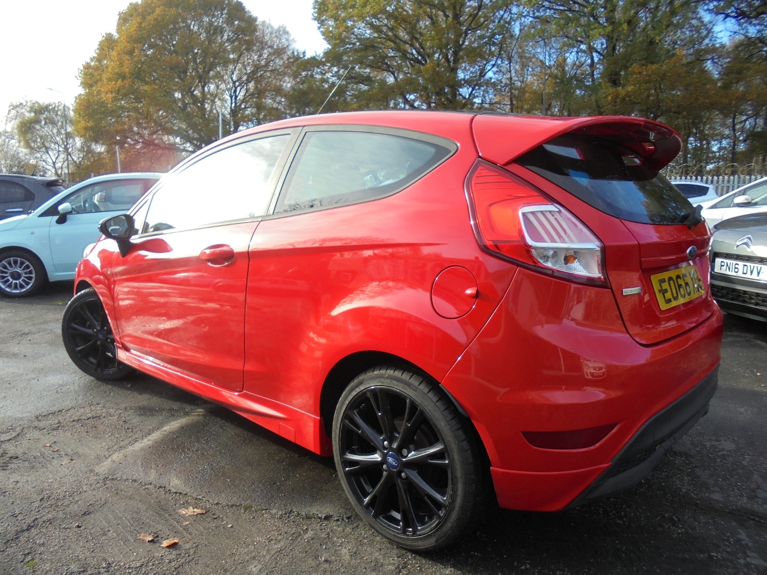 Used Ford Fiesta 2016 for sale - 76566349: Photo 2