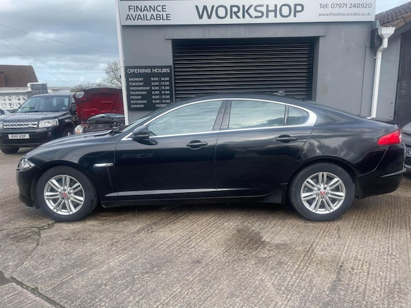Used Jaguar XF 2014 for sale - 72874880: Photo 2